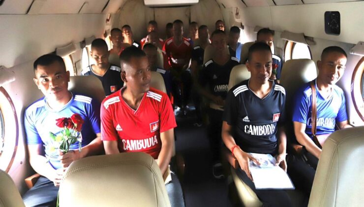 Tayland 18 Kamboçyalı Askeri İade Etti: Sınırda Barış Umudu