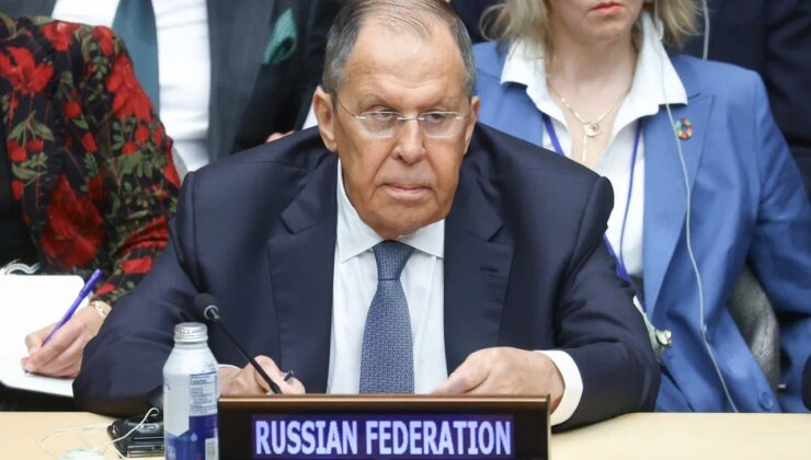 Lavrov’dan Grönland Açıklaması: “Ele Geçirme Planımız Yok, ABD Bunu Biliyor”