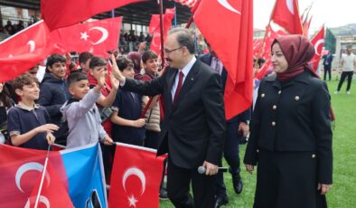 Siirt’te 23 Nisan Coşkusu: TBMM’nin 106. Yılı Törenlerle Kutlandı