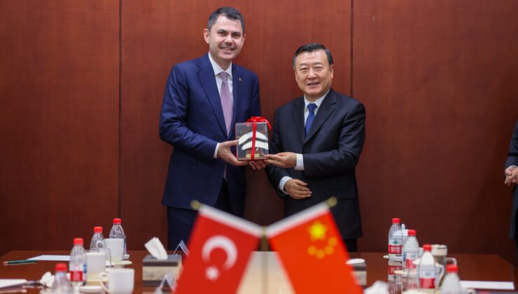 Bakan Murat Kurum Çin’de Mevkidaşı Ni Hong İle Görüştü: Şehircilikte Ortak Çalışma Grubu Kuruluyor