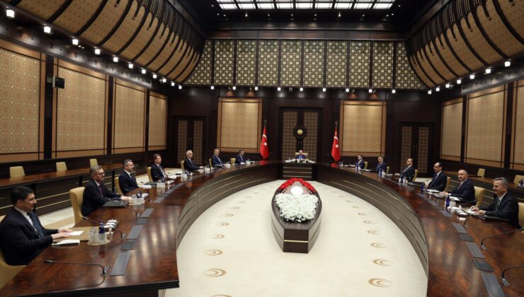 Siber Güvenlik Kurulu Cumhurbaşkanı Erdoğan Başkanlığında Toplandı: 14 Kritik Sektör Belirlendi